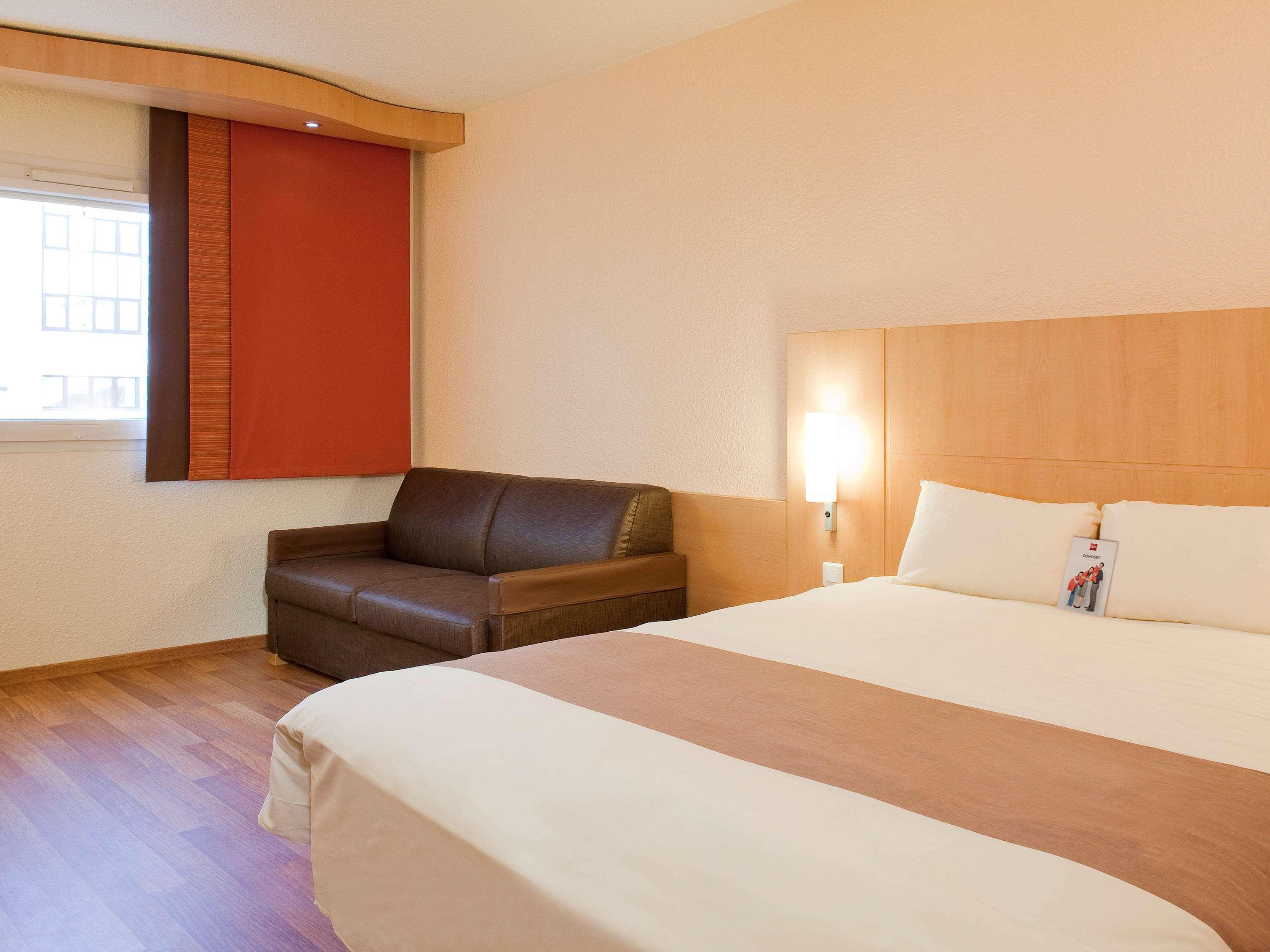 Ibis Paris Pantin Eglise Hotell Eksteriør bilde