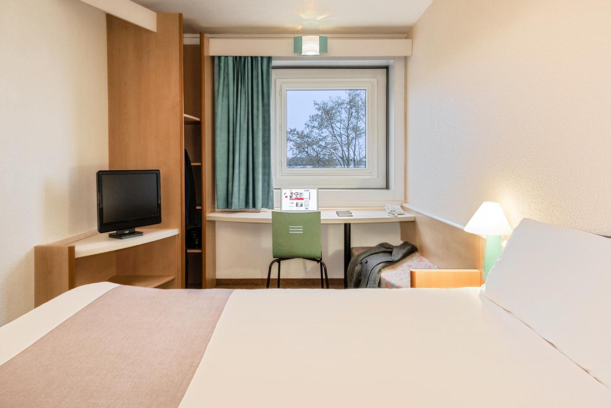 Ibis Paris Pantin Eglise Hotell Eksteriør bilde